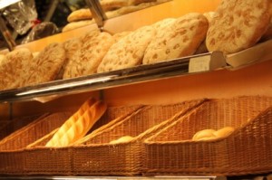 bread_baked_bread_food_236292