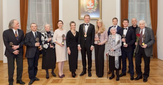10 labiausiai nusipelniusių vilniečių – Šv. Kristoforo statulėlės