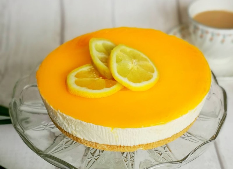 Nekeptas citrininis tortas