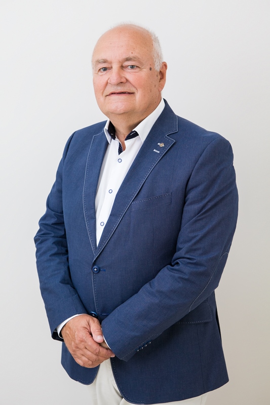 Gydytojas neurochirurgas med. m. dr. Bronius Špakauskas