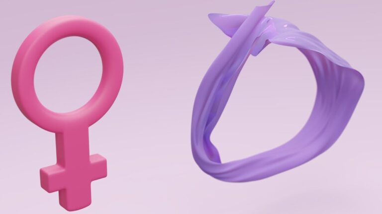 Menopauzė, ciklo sutrikimai ir PMS: kada laikas eiti pas ginekologą, o kada laukti?