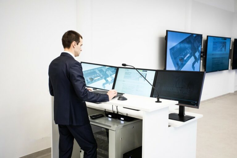 Kompetencijos, kurias verta ugdyti – kokių įgūdžių reikalauja šiandieninė lyderystė?